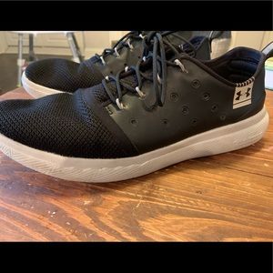 Under Armour Sneakers